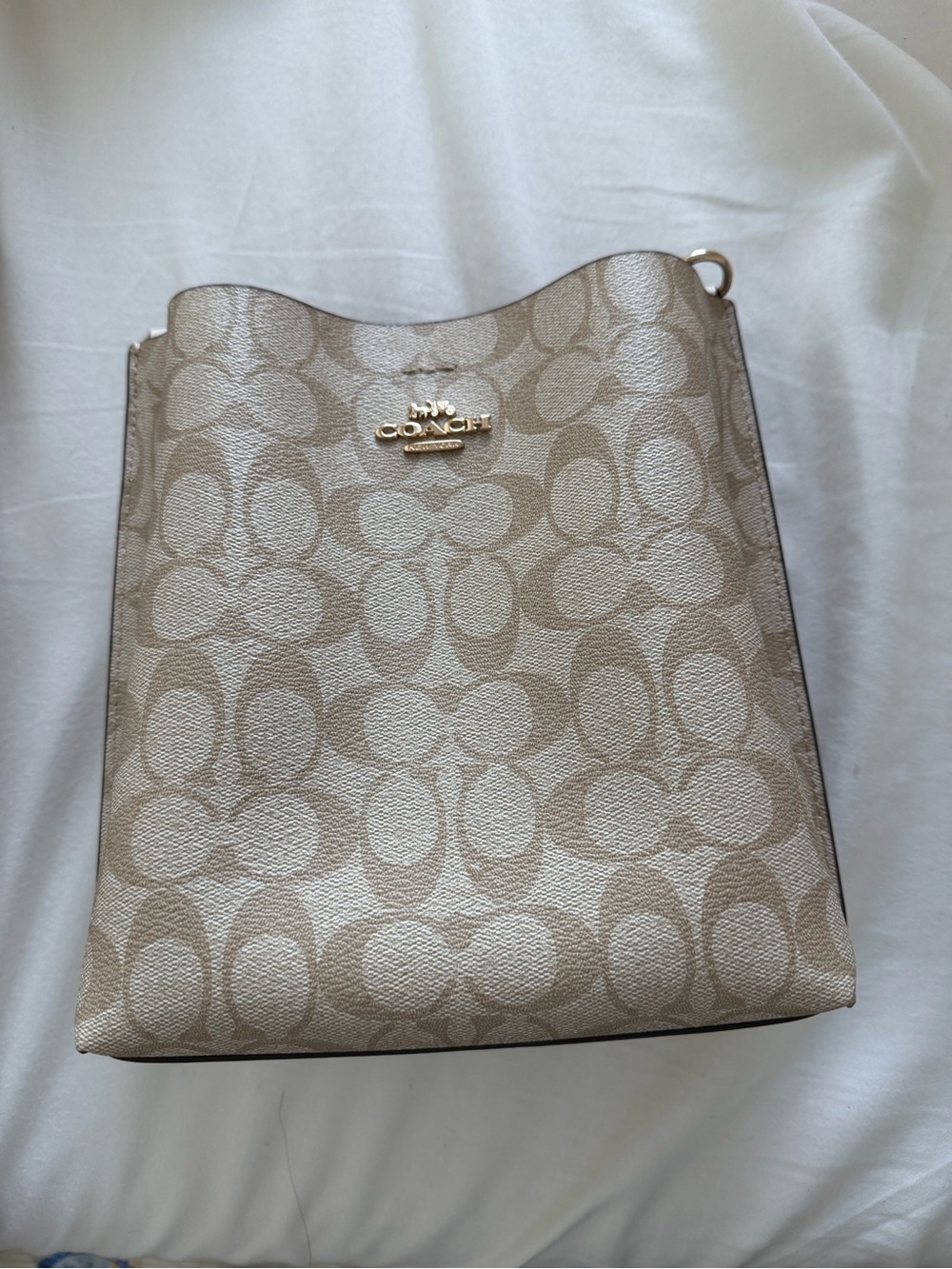 Coach Beige/Chalk Signature Crossbody Bucket Bag with Gold Logo